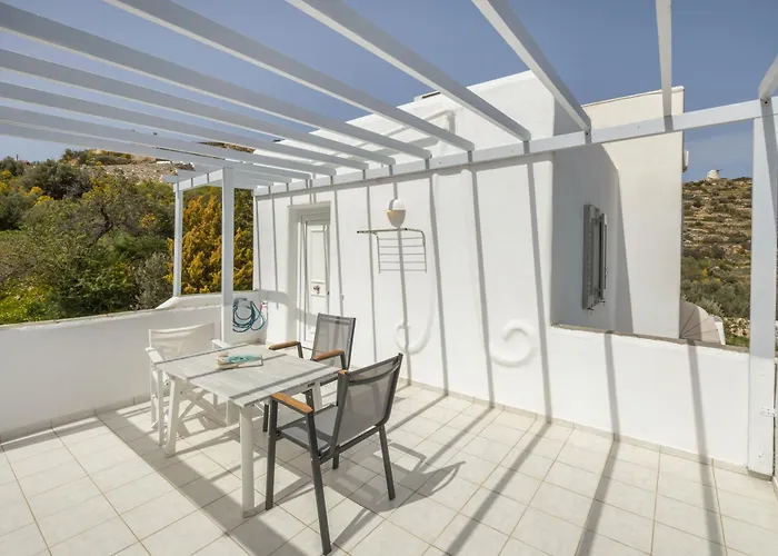 아파트 Irini's Poiema *