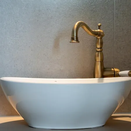 Irini's Poiema Apartment *